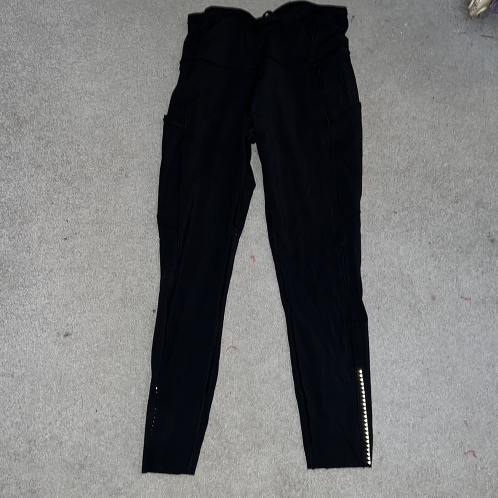 Lululemon black fast and free